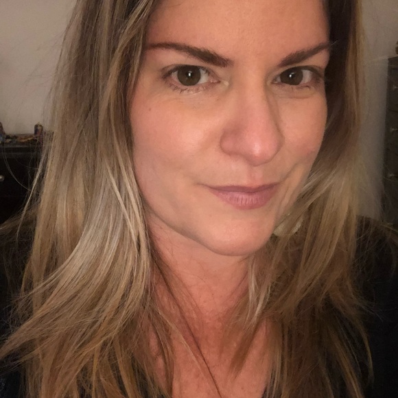 I am a traveler and enjoy discovering local trends in each market visited. - Picture 1 of 13